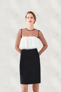 vestido corto blanco y negro plumetti con bordado
