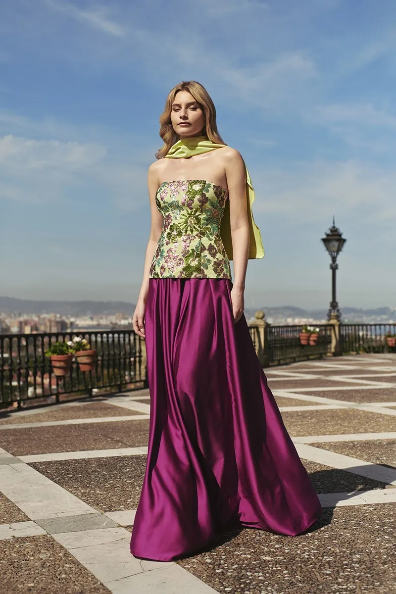 falda larga en saten morado para invitada boda fiesta