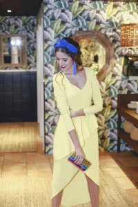 Vestido Midi Amarillo Peplum Adrienne