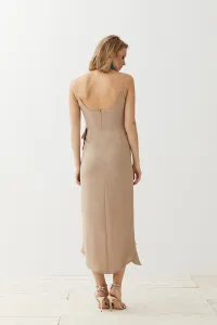 Vestido Camel Midi Volantes Dorian