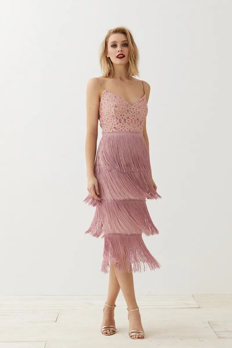 Vestido lencero rosa brocado flecos Clea