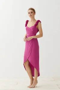 vestido midi cruzado con flores frambuesa