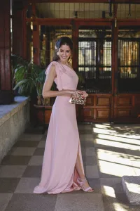 vestido largo rosa palo con abertura