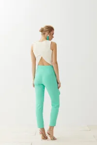 pantalon pitillo aguamarina peplum dione