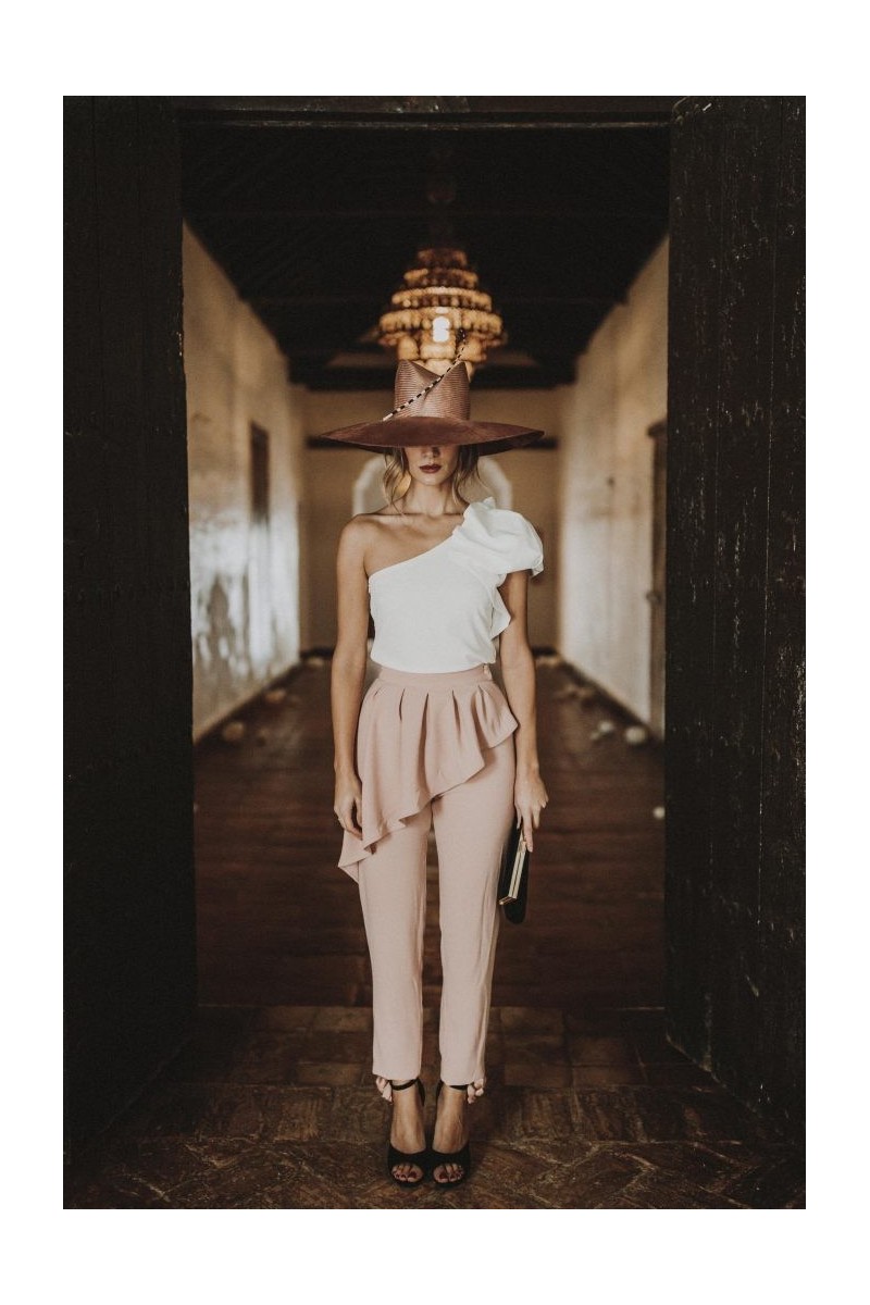 Pantalón Pitillo Peplum Rosa Dione