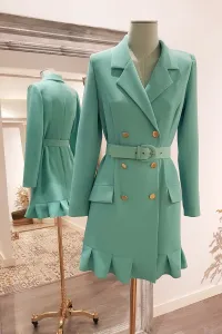 vestido corto esmoquin aguamarina con volante kassia