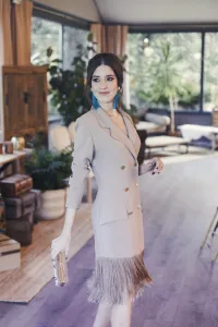 vestido corto esmoquin con flecos sybyl