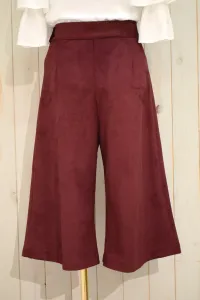 pantalon culote ante burdeos con bordados de pajaros
