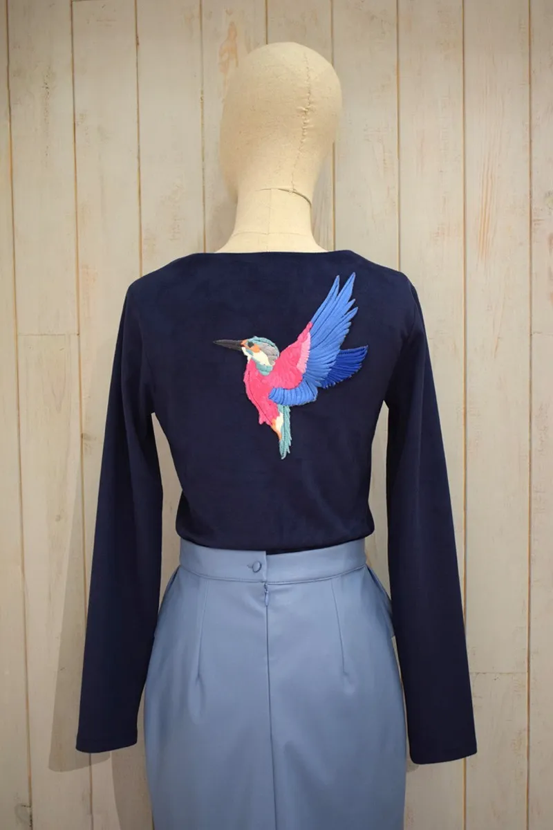 jersey ante azul con pajaro bordado en espalda manga larga