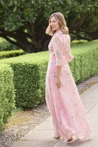Vestido camisero largo con cuello esmoquin en organza mariposas