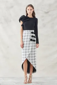 falda midi asimetrica pata de gallo blanca y gris con lazos negros