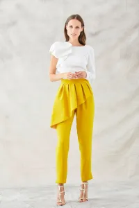 pantalon pitillo mostaza peplum dolly
