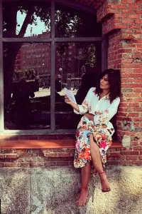 Vestido Largo Camisero Crepe saten blanco estampado Flores Cinturon