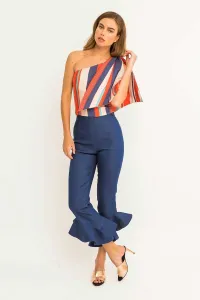 Pantalon estrecho vaquero volante