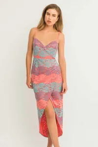 vestido midi asimetrico encaje falda abertura cruzada tirantes