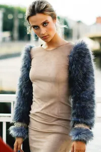 vestido corto moscu ante beige