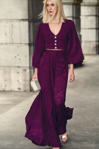 falda pantalon brocado morado invitada boda fiesta civil mama de