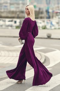 falda pantalon brocado morado invitada boda fiesta civil mama de