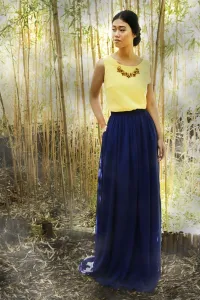 falda larga azul marino