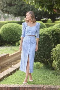 conjunto top y falda azul claro con tul flores bordadas para