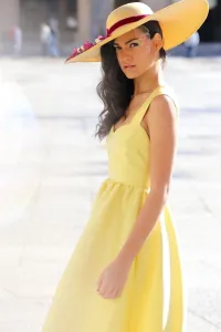 vestido largo amarillo para invitada boda apparentia collection