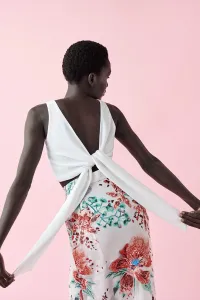top crop de fiesta blanco con lazada espalda
