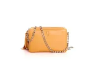Bolso piel mini chic de colgar, asa metalica Lacambra color