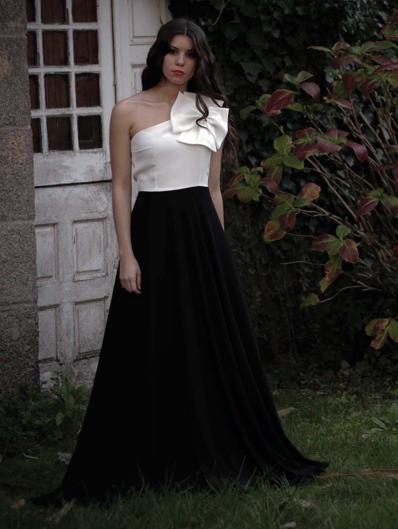 Asymmetric long and black wedding dress for wedding