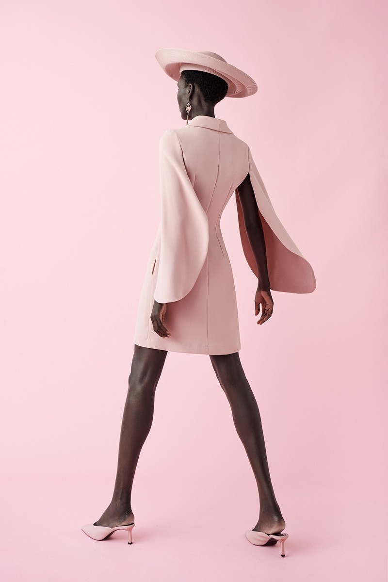 vestido corto esmoquin con manga abierta y botones rosa palo para invitadas boda fiesta comunion bautizo