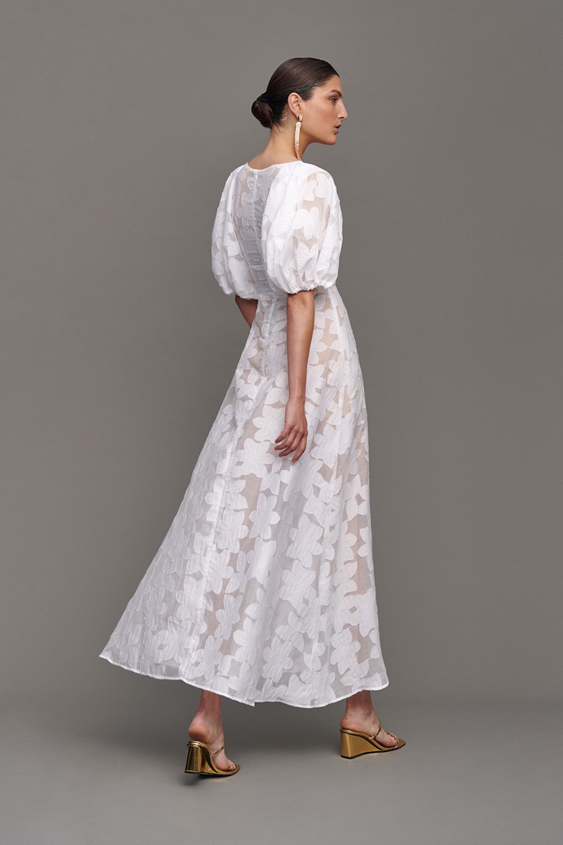 vestido midi de jacquard ligero con motivos florales blanco para