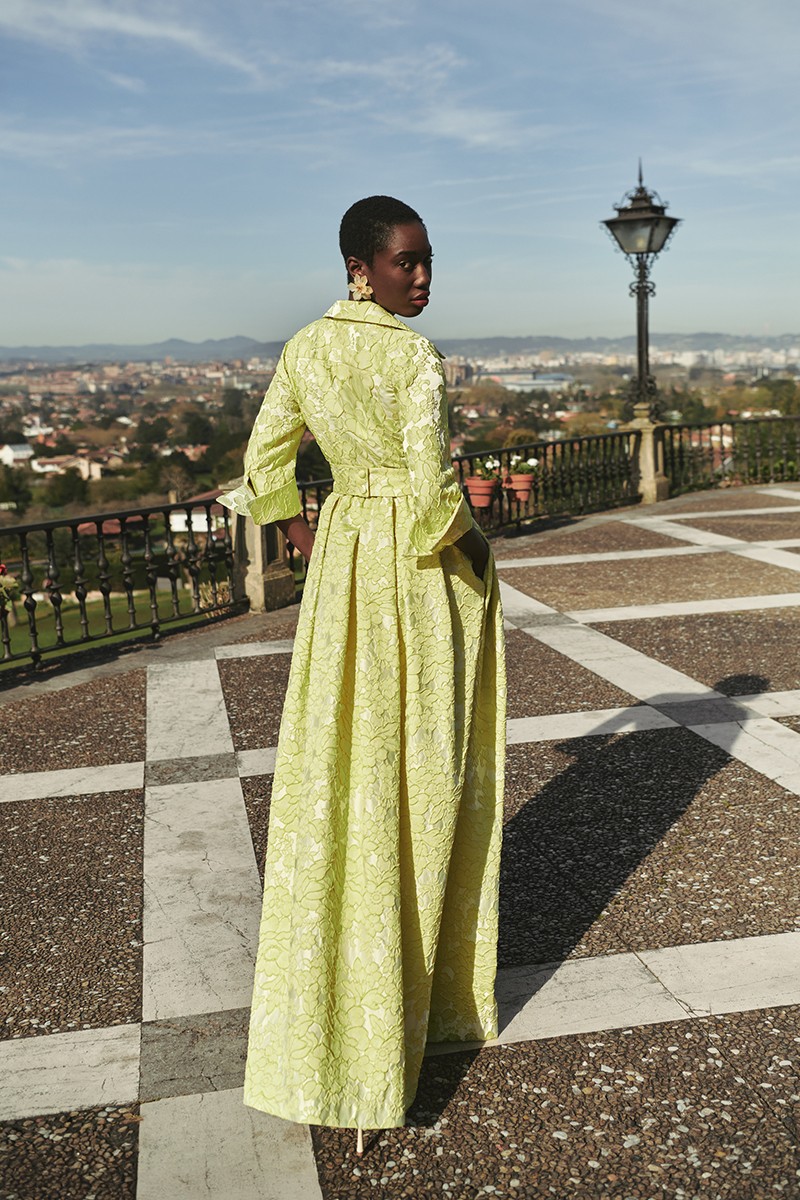 comprar Vestido largo camisero en tejido brocado lima para invitada a boda, madrina, hermana de la novia o hermana del novio