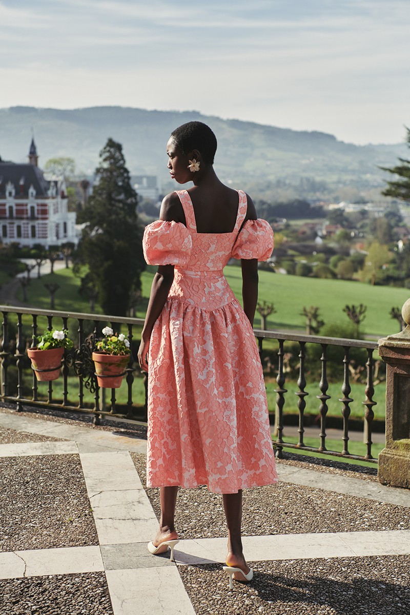 comprar Falda de fiesta en jacquard brocado coral con vuelo para invitadas a boda de dia, mamá de comunion, bautizo, graduacion
