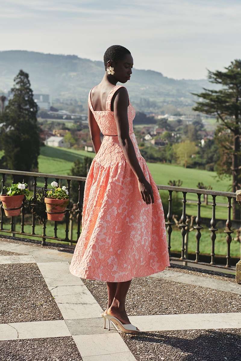 top corto de invitada de fiesta de jacquard brocado coral con manguitos conjunto para mama de comunion