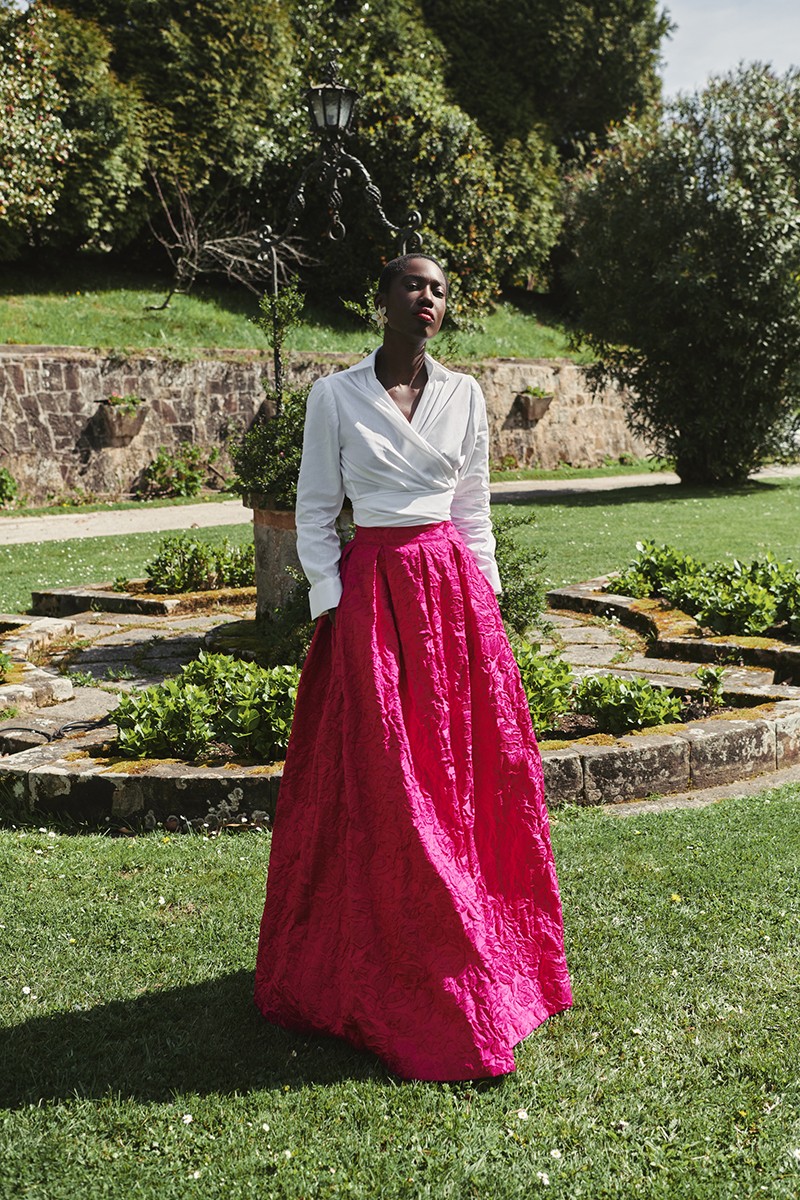 comprar online camisa blanca cruzada con lazada para invitada a boda, madrina, hermana del novio