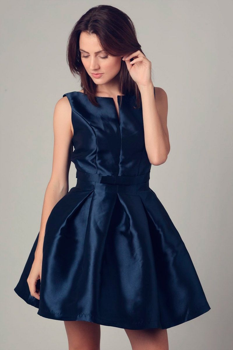 vestido de fiesta azul con lazo y falda de vuelo para nochevieja de q2 en apparentia