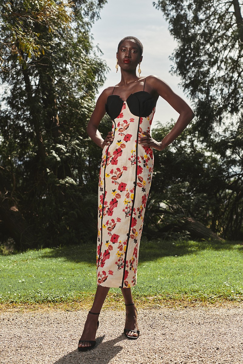 comprar online vestido recto midi de lino bordado flores con cazuelas de tulipanes para invitadas a boda de verano, fiesta, ocasión especial