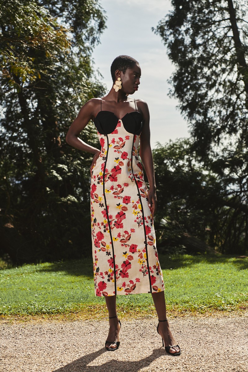 vestido lino bordado flores colores para invitadas a boda de verano, fiesta, ocasión especial